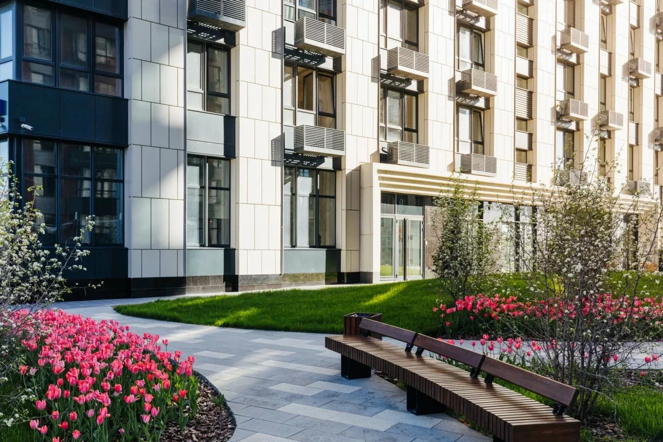 ezgif.com-gif-maker (23).jpg